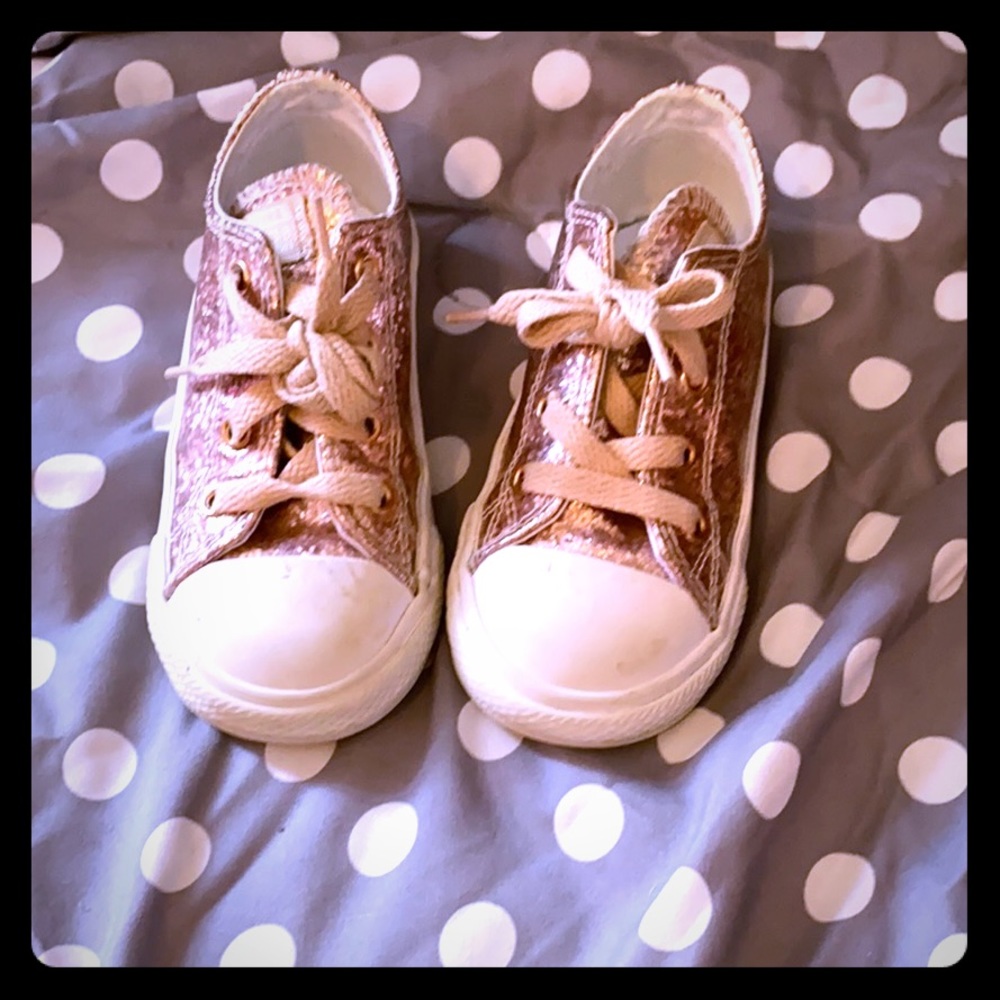 Pink sparkles converse